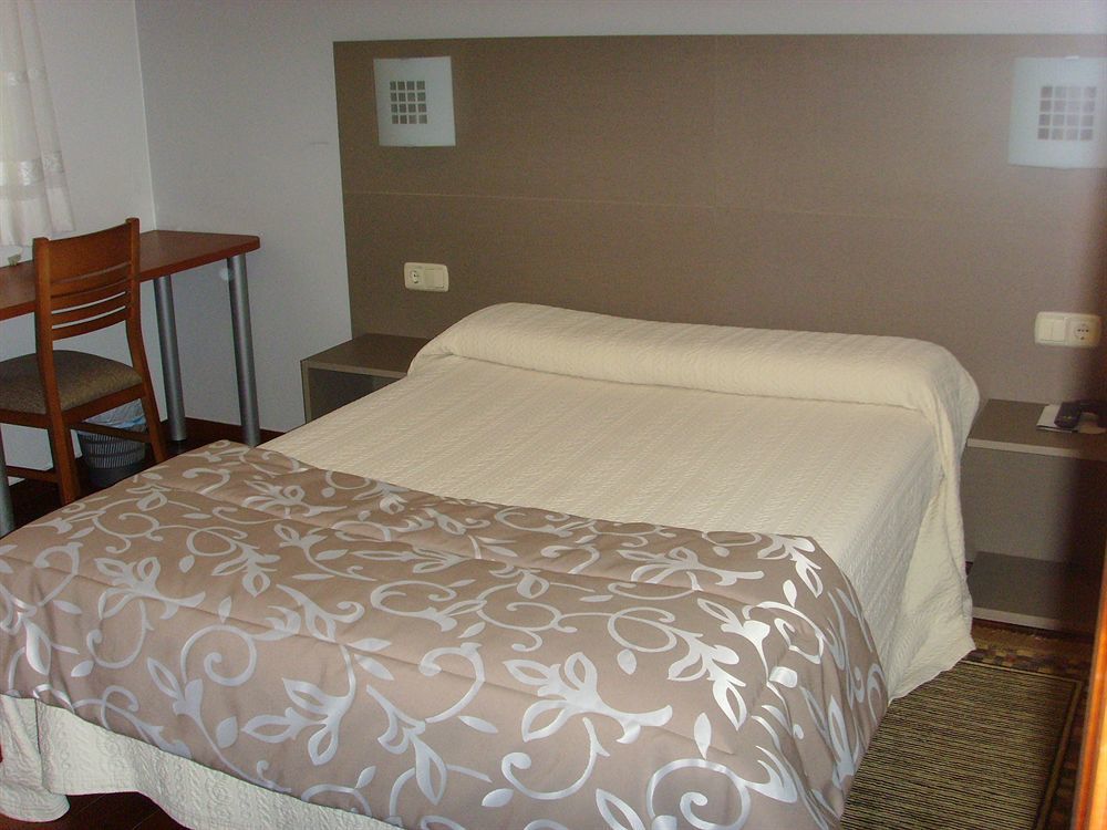 Pension Residencia Fornos Santiago de Compostela Ngoại thất bức ảnh
